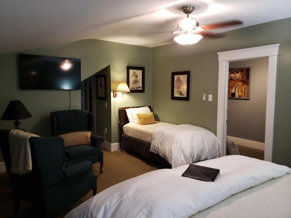 אשלנד Bayberry Inn B&B And Oregon Wellness Retreat מראה חיצוני תמונה