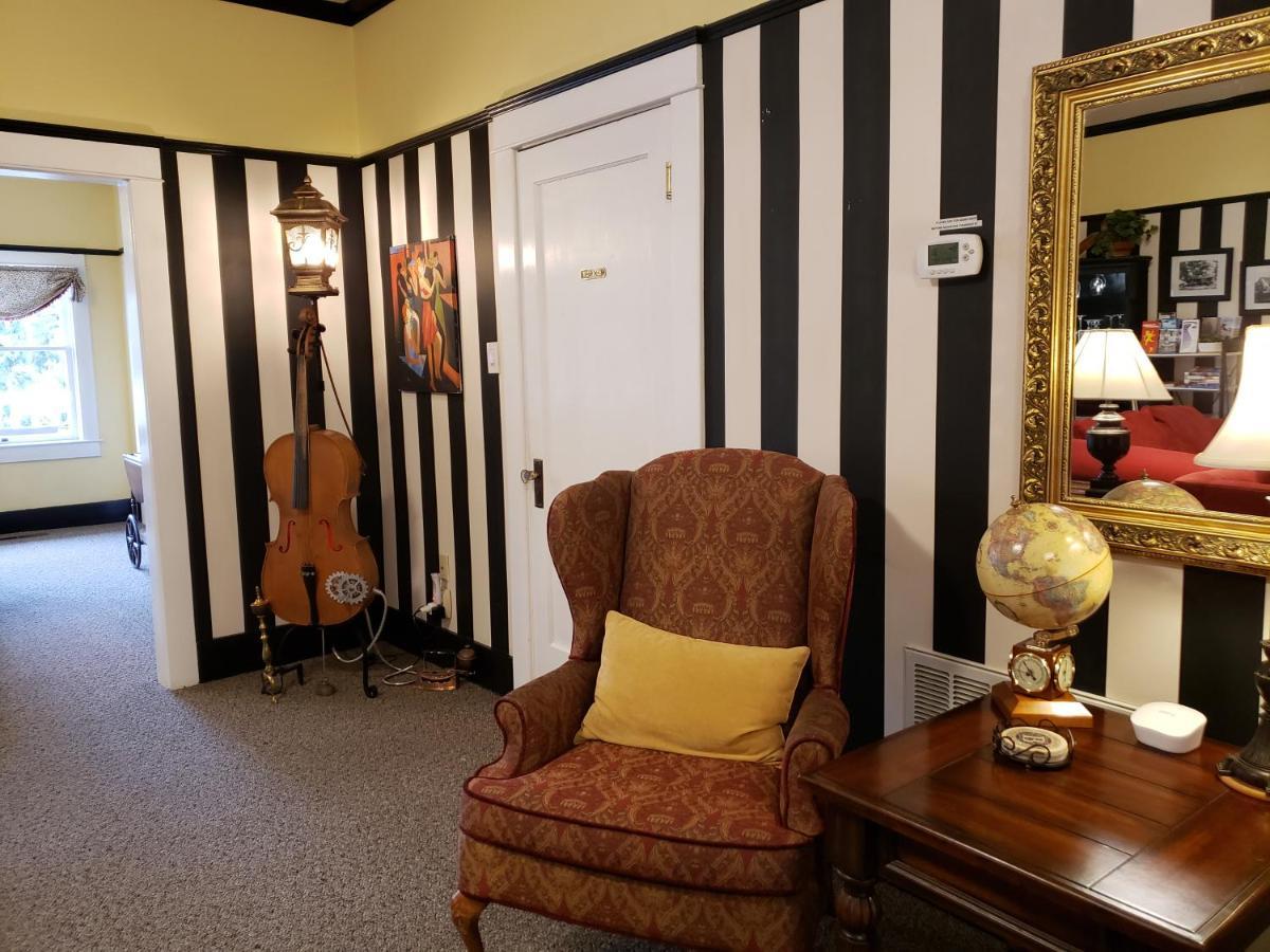 אשלנד Bayberry Inn B&B And Oregon Wellness Retreat מראה חיצוני תמונה