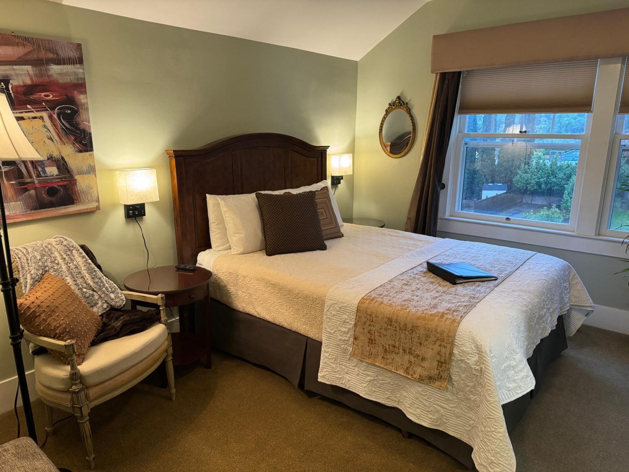 אשלנד Bayberry Inn B&B And Oregon Wellness Retreat מראה חיצוני תמונה